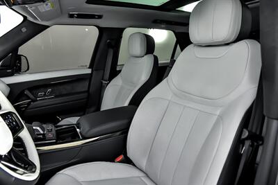 2023 Land Rover Range Rover Sport P530 First Edition   - Photo 23 - Joliet, IL 60435
