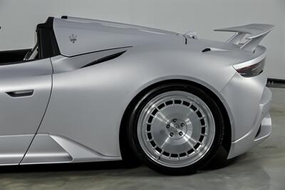 2023 Maserati MC20 Cielo -$50K MODS-WHEELS-WRAPPED-AUDIO!   - Photo 9 - Joliet, IL 60435