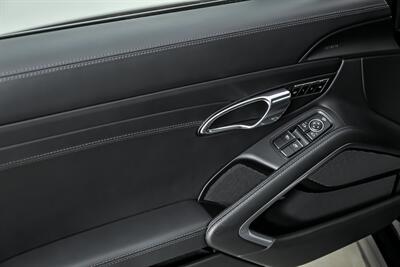 2017 Porsche 718 Cayman S - Photo 17 - Joliet, IL 60435
