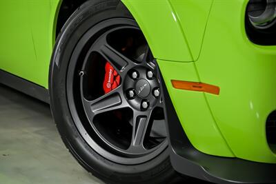 2023 Dodge Challenger SRT Super Stock - Photo 4 - Joliet, IL 60435