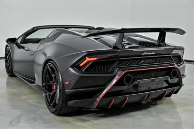 2018 Lamborghini Huracan LP 640-4 Performante Spyder-$75K MODS-SUPERCHARGED   - Photo 11 - Joliet, IL 60435