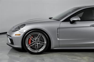 2017 Porsche Panamera Turbo - Photo 7 - Joliet, IL 60435