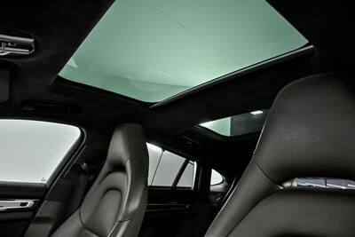 2017 Porsche Panamera Turbo - Photo 24 - Joliet, IL 60435