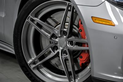 2017 Porsche Panamera Turbo - Photo 4 - Joliet, IL 60435