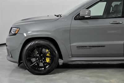 2021 Jeep Grand Cherokee Trackhawk   - Photo 7 - Joliet, IL 60435