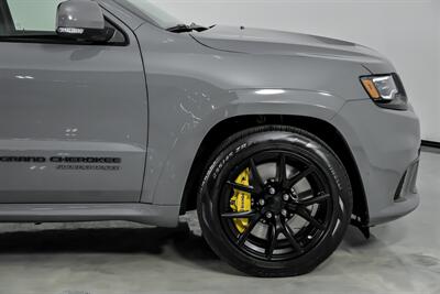 2021 Jeep Grand Cherokee Trackhawk   - Photo 15 - Joliet, IL 60435