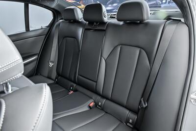2024 BMW 3 Series M340i xDrive   - Photo 25 - Joliet, IL 60435