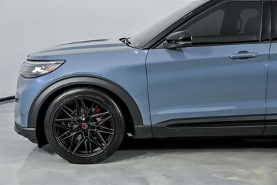 2025 Ford Explorer ST   - Photo 7 - Joliet, IL 60435