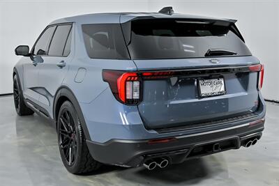 2025 Ford Explorer ST   - Photo 10 - Joliet, IL 60435