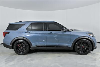 2025 Ford Explorer ST   - Photo 14 - Joliet, IL 60435
