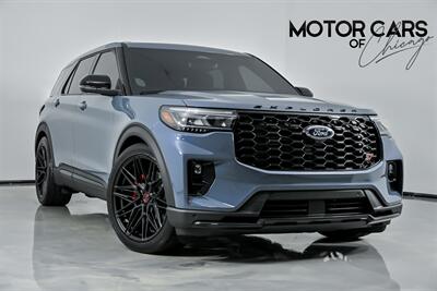 2025 Ford Explorer ST   - Photo 1 - Joliet, IL 60435