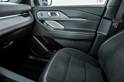 2025 Ford Explorer ST   - Photo 38 - Joliet, IL 60435