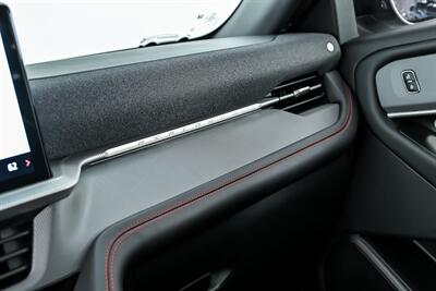 2025 Ford Explorer ST   - Photo 36 - Joliet, IL 60435