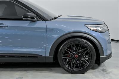 2025 Ford Explorer ST   - Photo 15 - Joliet, IL 60435