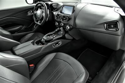 2020 Aston Martin Vantage   - Photo 16 - Joliet, IL 60435