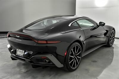 2020 Aston Martin Vantage   - Photo 11 - Joliet, IL 60435