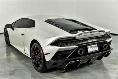 2020 Lamborghini Huracan EVO-MATTE WHITE WRAP   - Photo 10 - Joliet, IL 60435