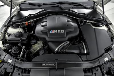 2011 BMW M3   - Photo 17 - Joliet, IL 60435