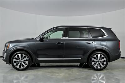 2022 Kia Telluride S - Photo 8 - Joliet, IL 60435