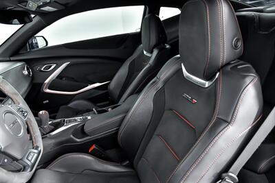 2019 Chevrolet Camaro ZL1   - Photo 23 - Joliet, IL 60435