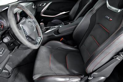 2019 Chevrolet Camaro ZL1   - Photo 22 - Joliet, IL 60435