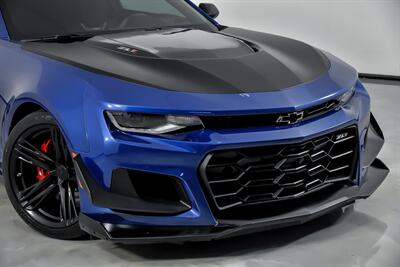 2019 Chevrolet Camaro ZL1   - Photo 3 - Joliet, IL 60435