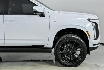2026 Cadillac Escalade Platinum Sport-LIFTED ON VOSSENS!   - Photo 15 - Joliet, IL 60435