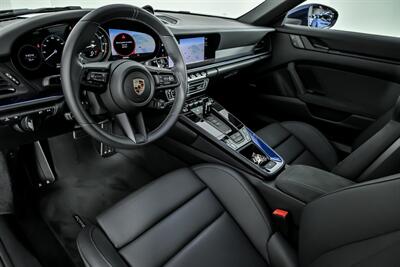 2024 Porsche 911 Carrera GTS - Photo 24 - Joliet, IL 60435