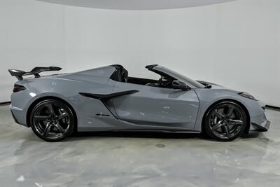 2025 Chevrolet Corvette Z06-INSANE $180K MSRP-CARBON GALORE! - Photo 10 - Joliet, IL 60435