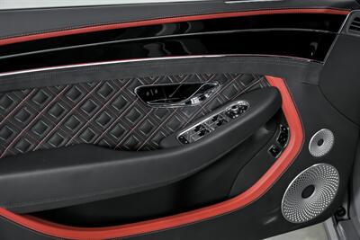2022 Bentley Continental GTC Speed   - Photo 21 - Joliet, IL 60435