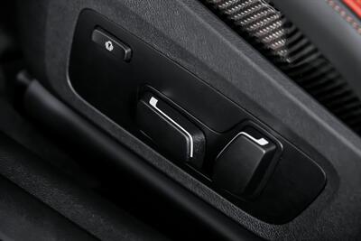 2026 BMW M4 Competition xDrive-CARBON BUCKETS!   - Photo 26 - Joliet, IL 60435