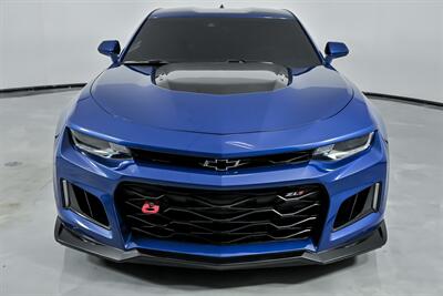 2021 Chevrolet Camaro ZL1   - Photo 5 - Joliet, IL 60435