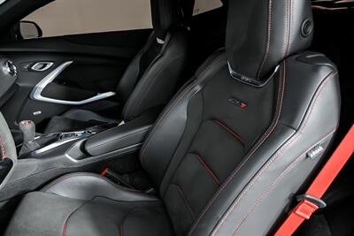 2021 Chevrolet Camaro ZL1   - Photo 23 - Joliet, IL 60435