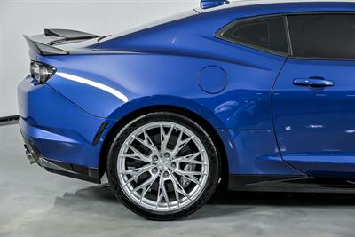 2021 Chevrolet Camaro ZL1   - Photo 13 - Joliet, IL 60435
