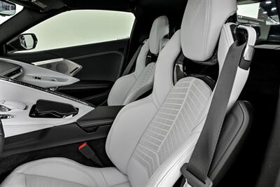 2022 Chevrolet Corvette Stingray   - Photo 25 - Joliet, IL 60435