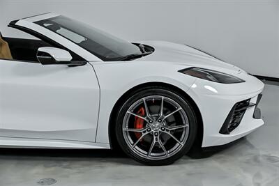 2022 Chevrolet Corvette Stingray   - Photo 15 - Joliet, IL 60435