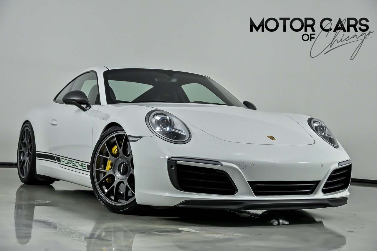 2018 Porsche 911 Carrera T Coupe's photo