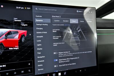 2024 Tesla Cybertruck Cyberbeast   - Photo 35 - Joliet, IL 60435