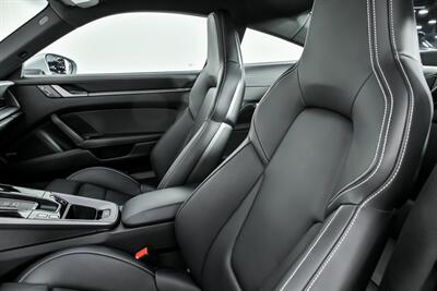 2025 Porsche 911 Carrera - Photo 22 - Joliet, IL 60435