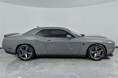 2023 Dodge Challenger SRT Hellcat Jailbreak   - Photo 14 - Joliet, IL 60435