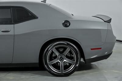 2023 Dodge Challenger SRT Hellcat Jailbreak   - Photo 9 - Joliet, IL 60435