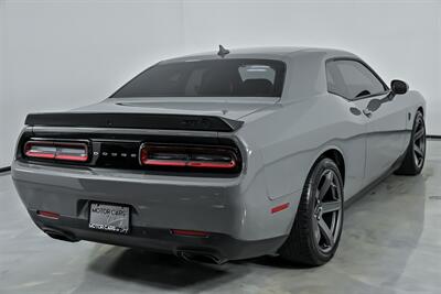 2023 Dodge Challenger SRT Hellcat Jailbreak   - Photo 12 - Joliet, IL 60435