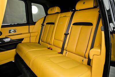 2022 Rolls-Royce Black Badge Cullinan   - Photo 25 - Joliet, IL 60435