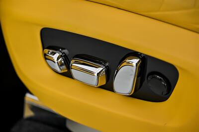 2022 Rolls-Royce Black Badge Cullinan   - Photo 27 - Joliet, IL 60435