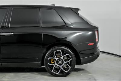 2022 Rolls-Royce Black Badge Cullinan   - Photo 9 - Joliet, IL 60435