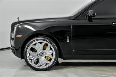 2022 Rolls-Royce Black Badge Cullinan   - Photo 7 - Joliet, IL 60435