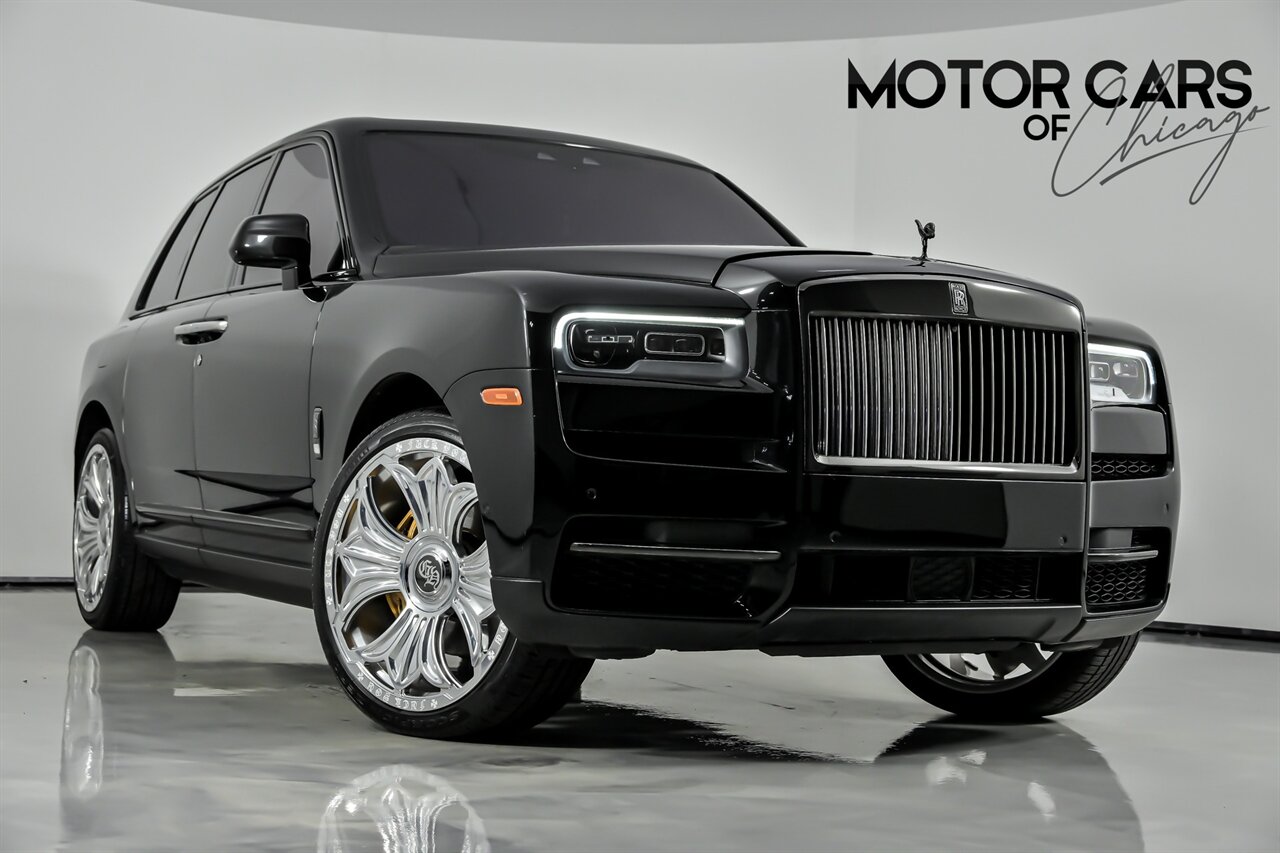 2022 Rolls-Royce Cullinan Black Badge's photo