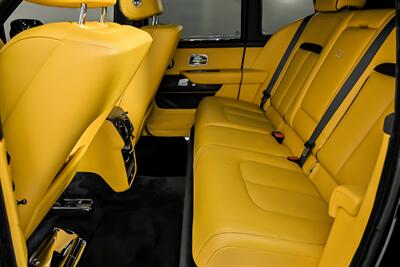 2022 Rolls-Royce Black Badge Cullinan   - Photo 26 - Joliet, IL 60435