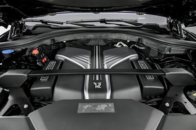 2022 Rolls-Royce Black Badge Cullinan   - Photo 17 - Joliet, IL 60435