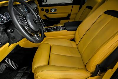 2022 Rolls-Royce Black Badge Cullinan   - Photo 22 - Joliet, IL 60435